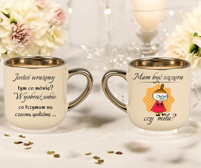 Kubeczek z serii elegant MAŁA MI  z napisem   "Mam być szczera czy miła"