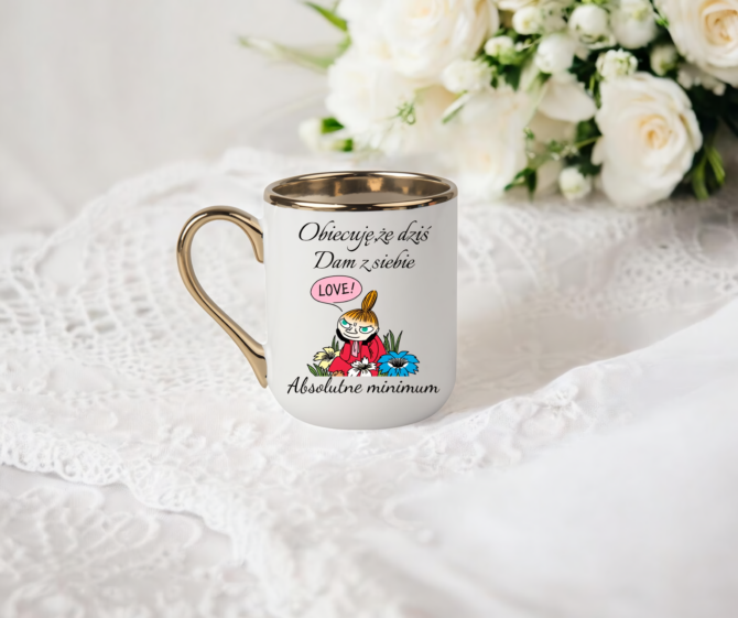 Kubek elegant z napisem "Obiecuję,że dzisiaj dam z siebie absolutnie minimum"